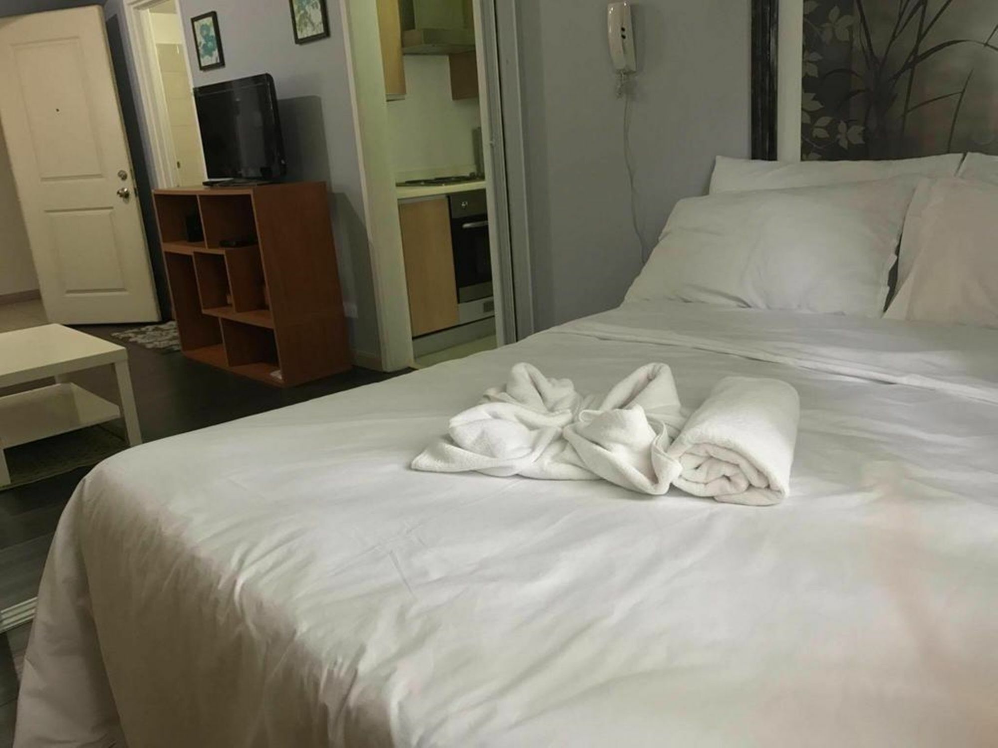 Go-Stay @ South Of Market Taguig Exterior foto